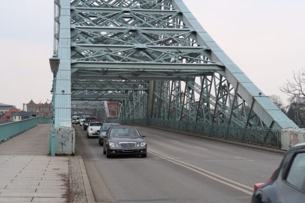 Sicherheit für Radfahrende statt Endlosdiskussionen!