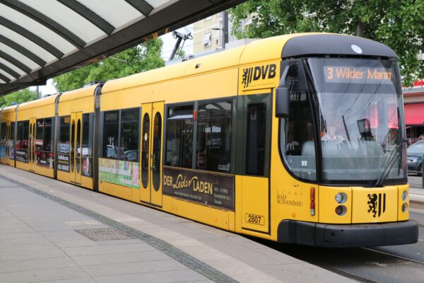 Verzögerung und Geheimniskrämerei des OB zum Bürgerbegehren DVB: